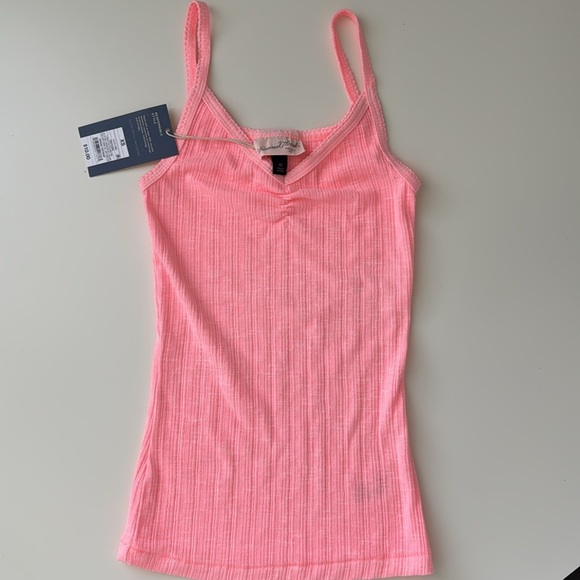 Universal Thread Ribbed Pink Tank Top -  Size XS - Picture 3 of 6